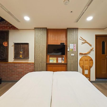 Qu Hi Home Stay Jiufen Luaran gambar